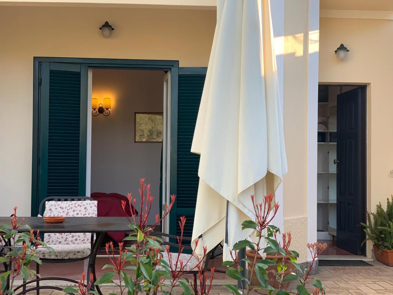 Villino Eleonora Bed & Breakfast Parghelia Dış mekan fotoğraf