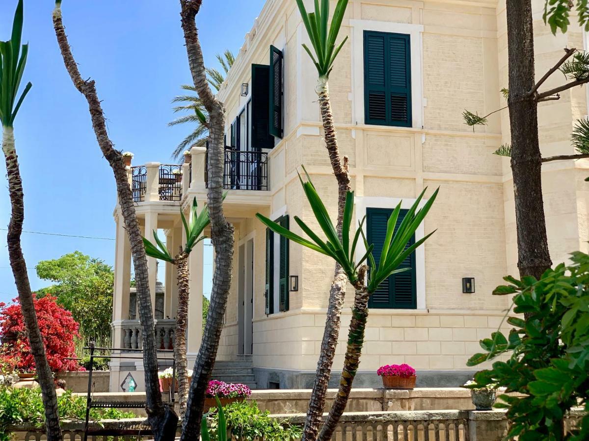 Villino Eleonora Bed & Breakfast Parghelia Dış mekan fotoğraf