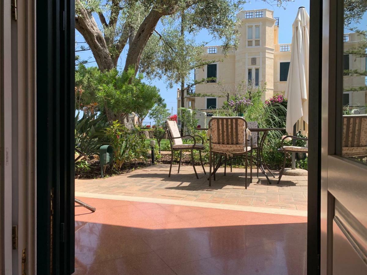 Villino Eleonora Bed & Breakfast Parghelia Dış mekan fotoğraf