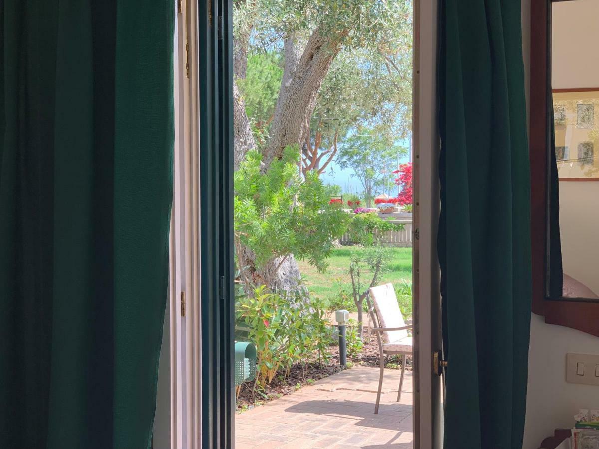Villino Eleonora Bed & Breakfast Parghelia Dış mekan fotoğraf