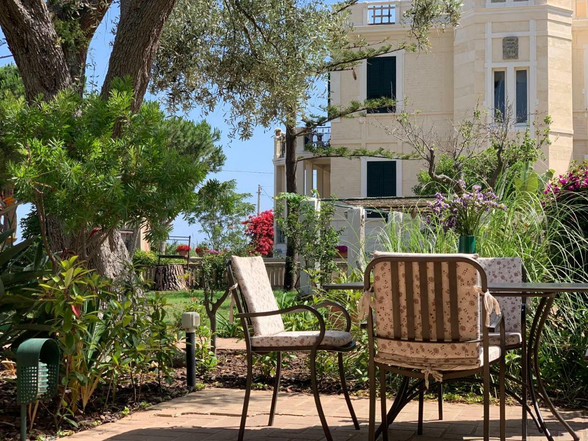 Villino Eleonora Bed & Breakfast Parghelia Dış mekan fotoğraf
