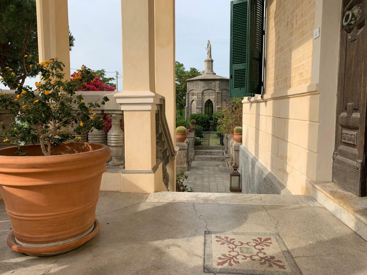 Villino Eleonora Bed & Breakfast Parghelia Dış mekan fotoğraf