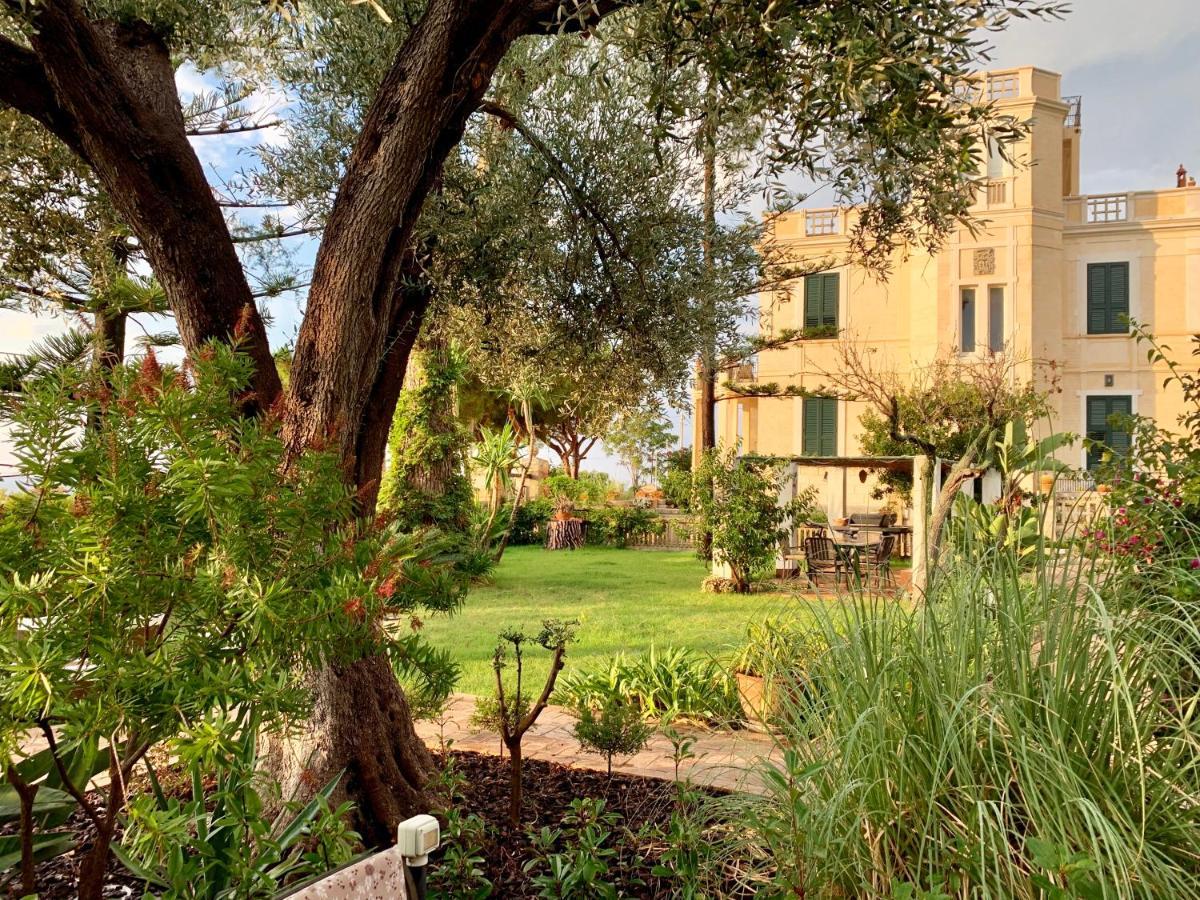 Villino Eleonora Bed & Breakfast Parghelia Dış mekan fotoğraf